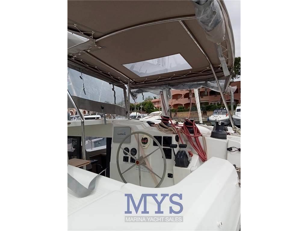 Fountaine pajot Lucia 40