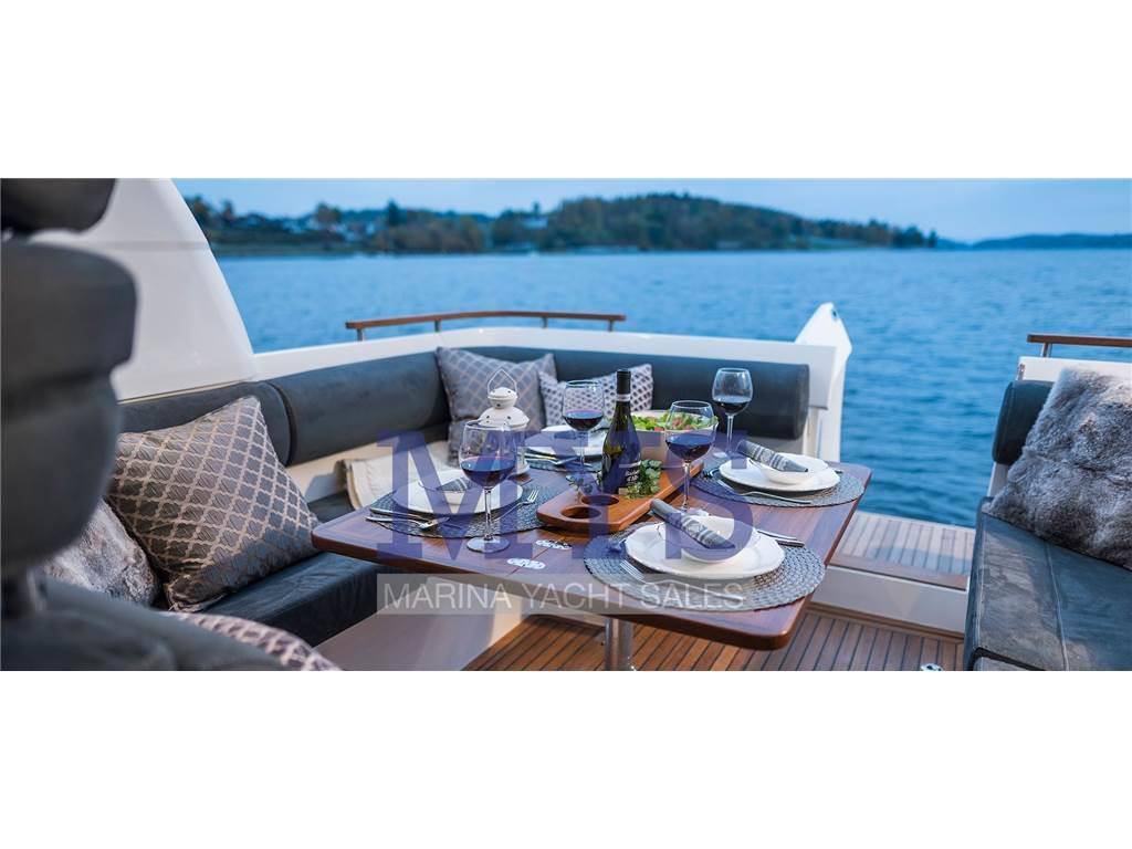 Marex 310 sun cruiser