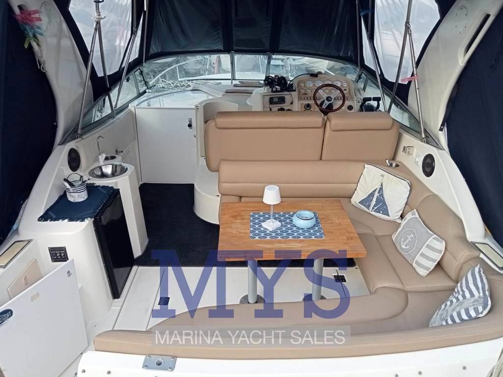 Cruiser yacht 3175 rogue
