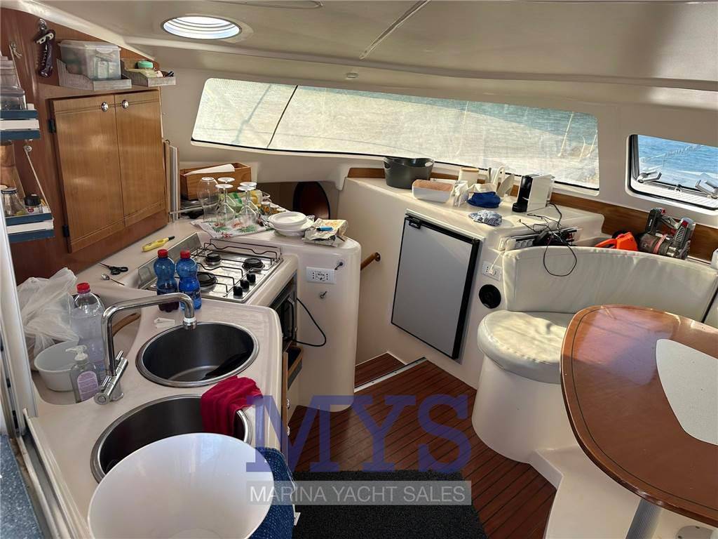 Fountaine pajot Lavezzi 40