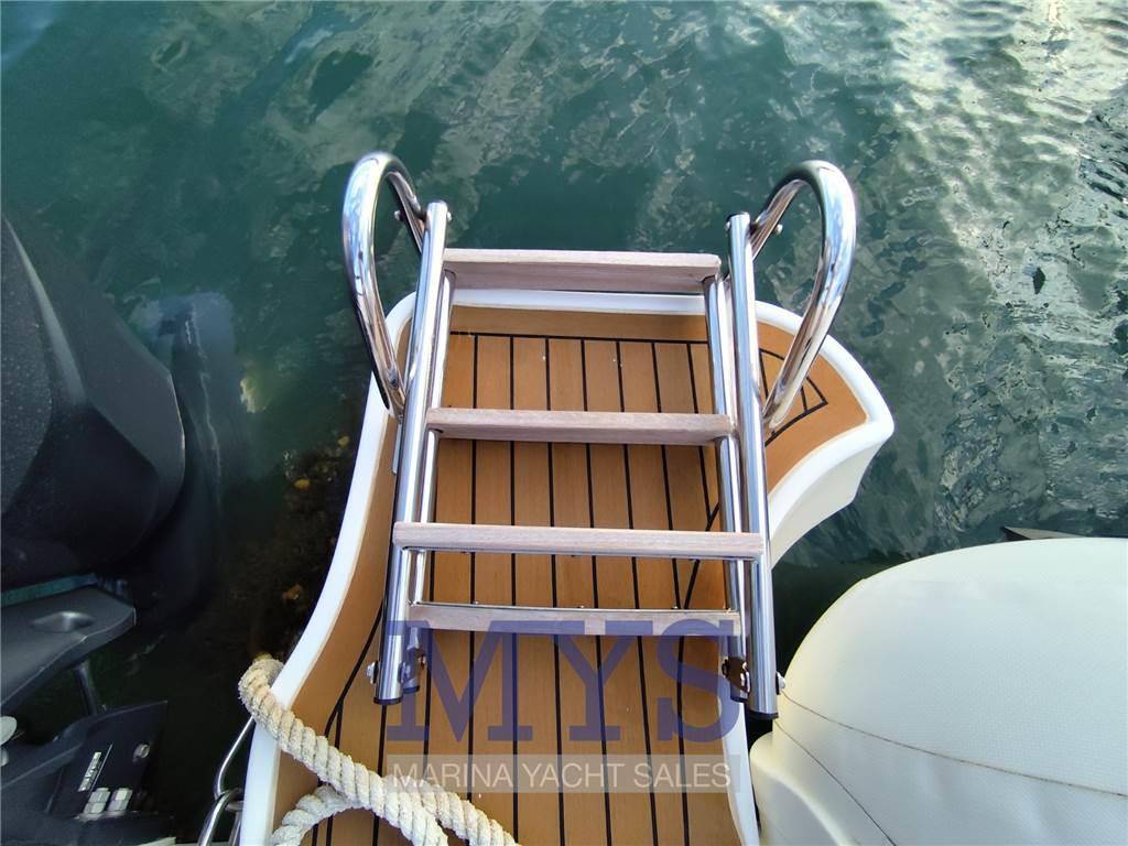 Almarine maxi rib Almar 820 s