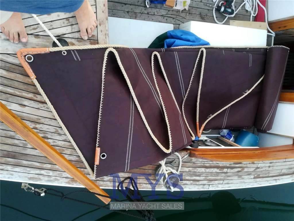 Archetti Cutter aurico