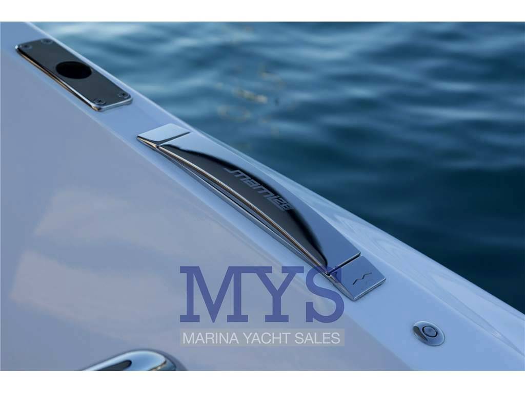 Cantiere ma.mi Ma.mi 28 t top
