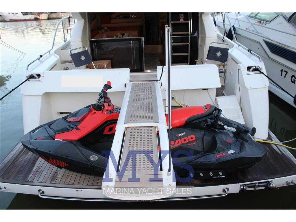 Ferretti yachts Ferretti 430 limited