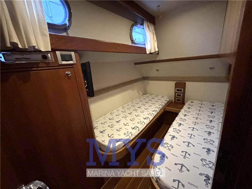 Apreamare 12 cabin