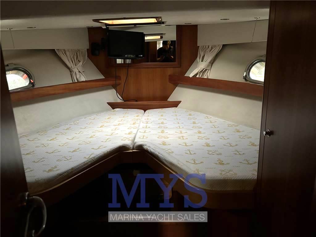 Apreamare 12 cabin