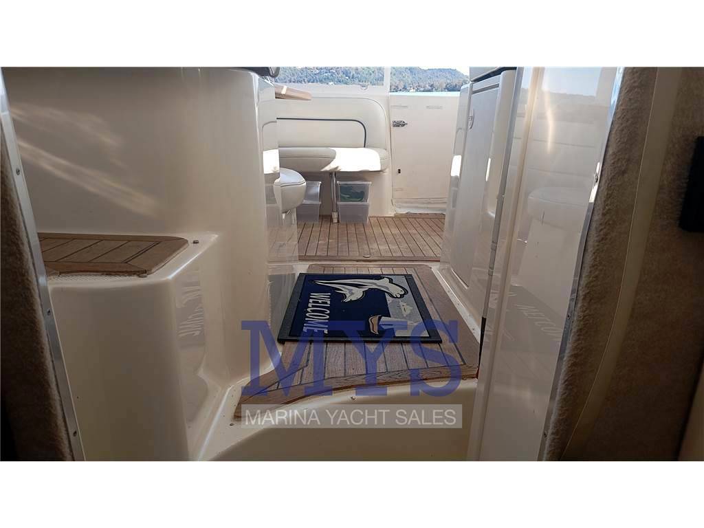 Bayliner 305