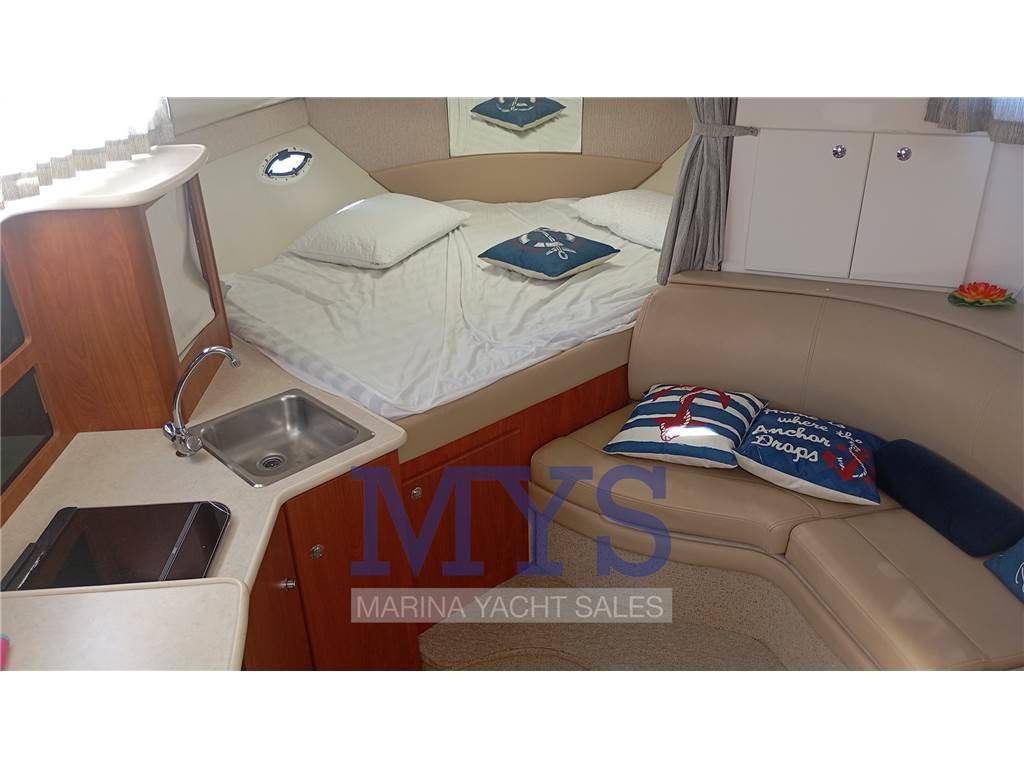 Bayliner 305