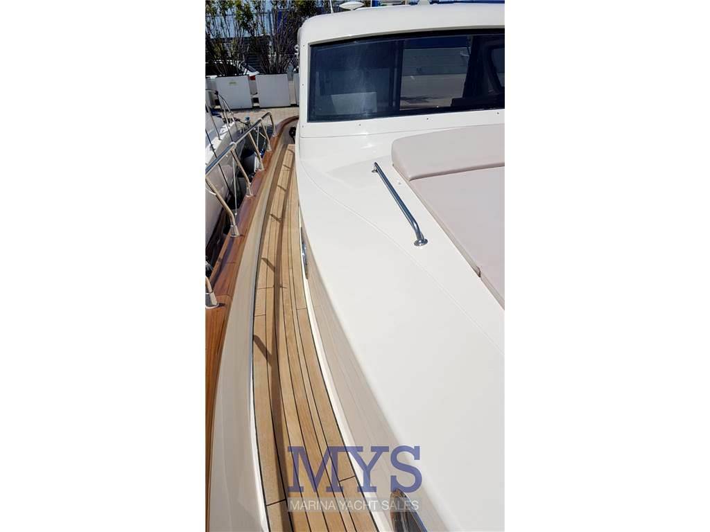 Di donna Serapo 42 cabin ht