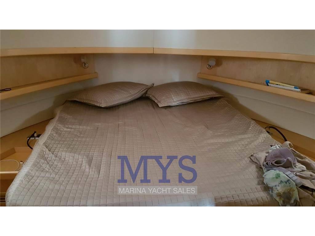 Di donna Serapo 42 cabin ht