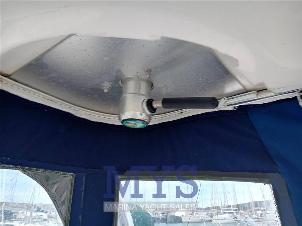 Boston whaler Boston 305 conquest