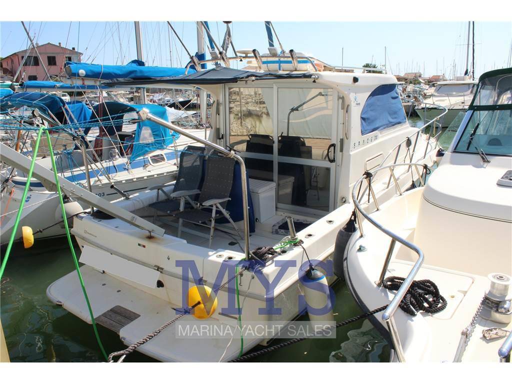 Plastik Space 310 cruiser
