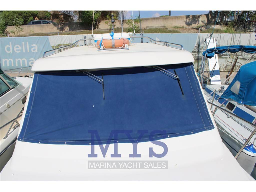 Plastik Space 310 cruiser