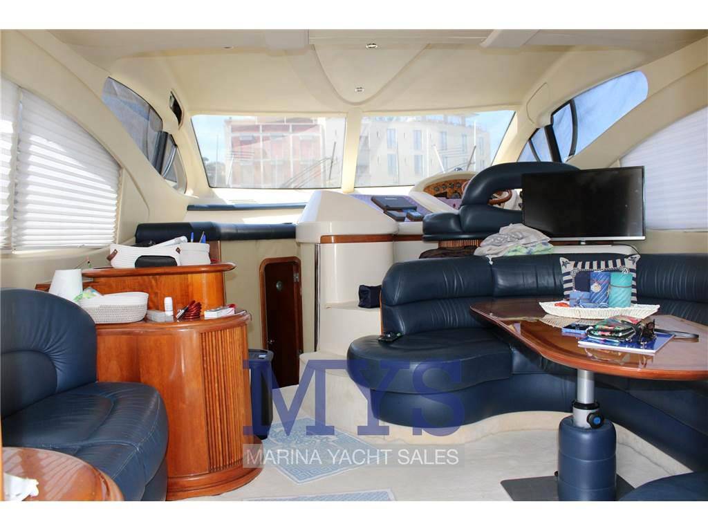 Azimut 46