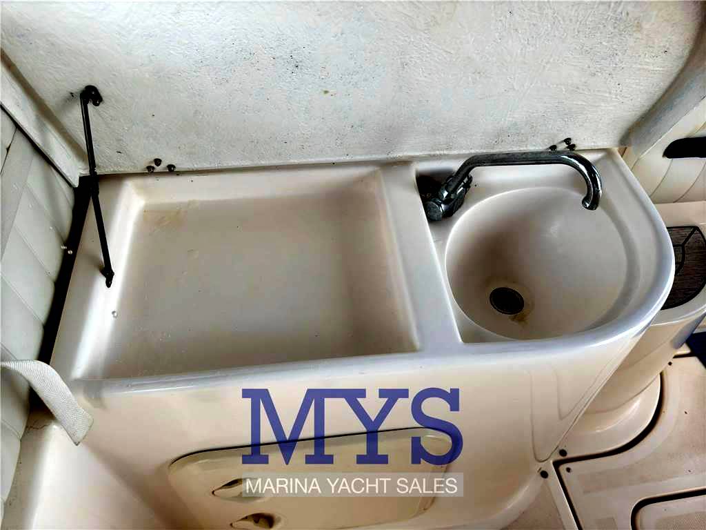 Manò marine 25 cruiser