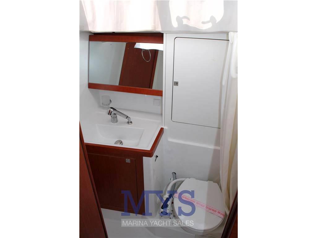 Beneteau Oceanis 48