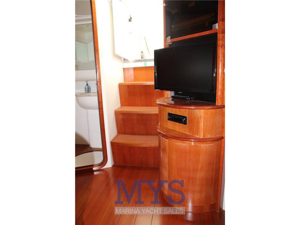 Pershing 46'