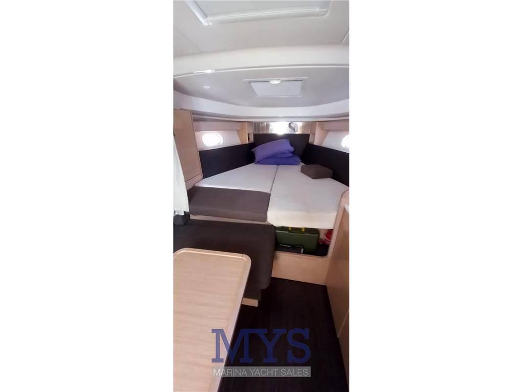 Bavaria S 33 hard top