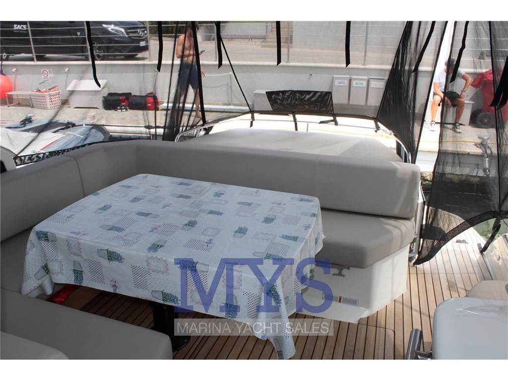 Cranchi M44 ht