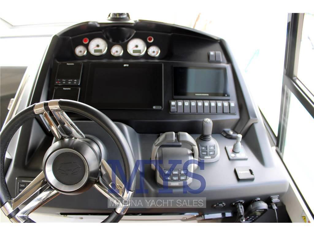Cranchi M44 ht