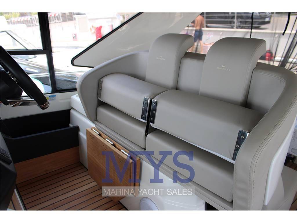 Cranchi M44 ht