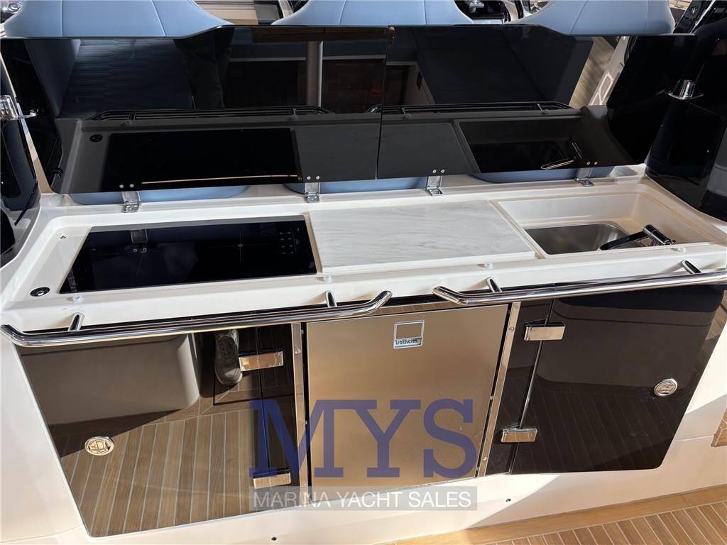 Cayman 380 wa