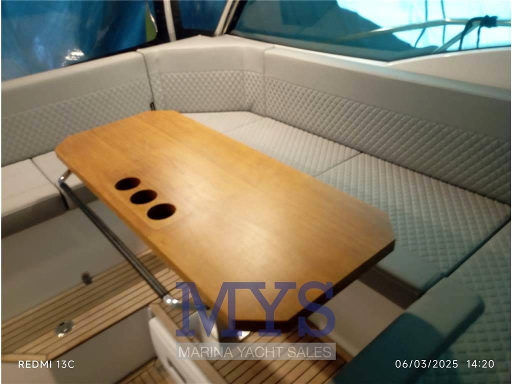 Bella boats Flipper st 900