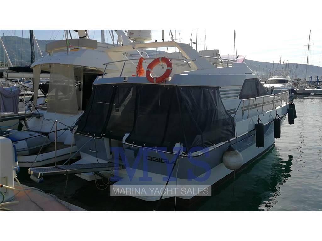 Gianetti yacht 42 fly