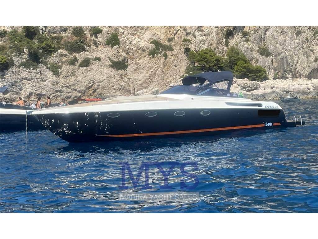 Marine yachting Mig 38
