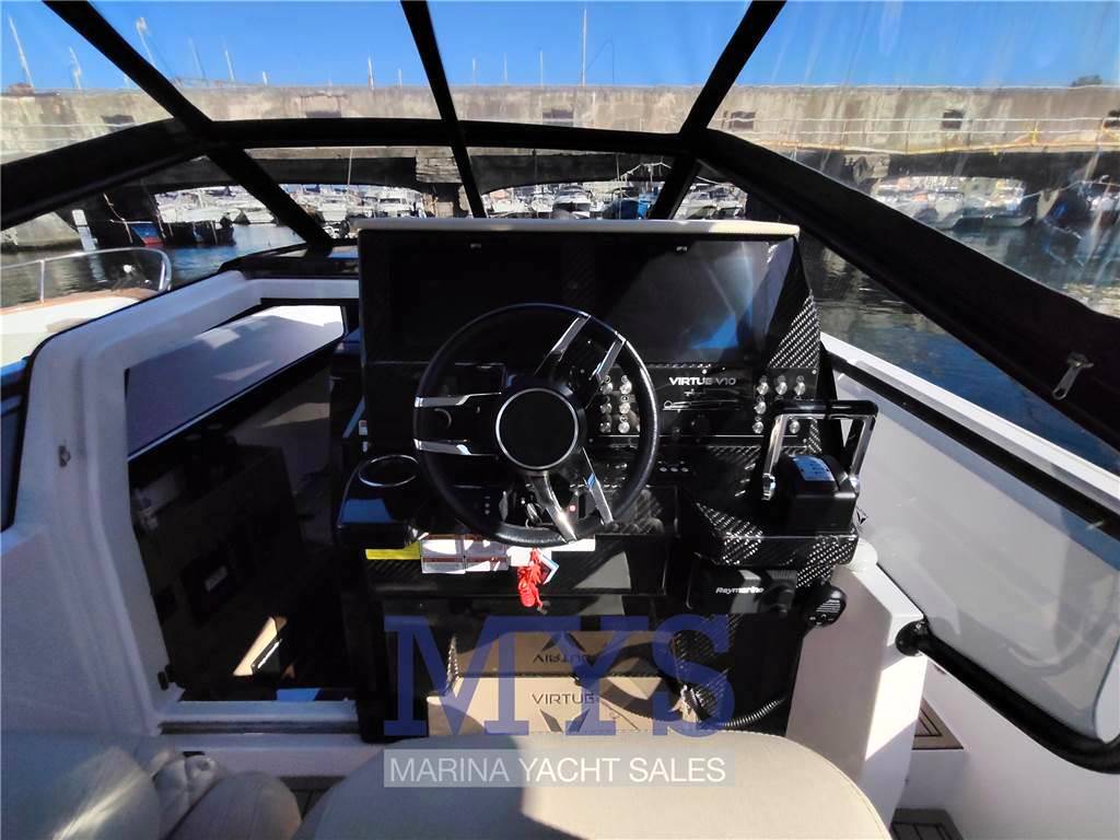 Virtue yachts V10 top