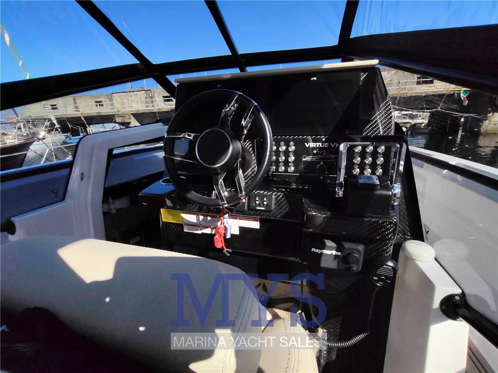 Virtue yachts V10 top