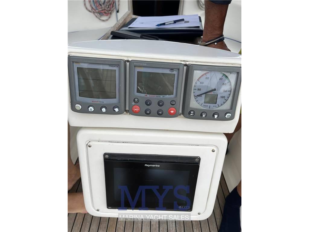 Bavaria 42 cruiser
