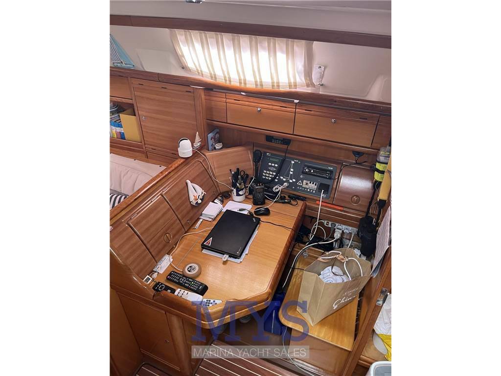 Bavaria 42 cruiser