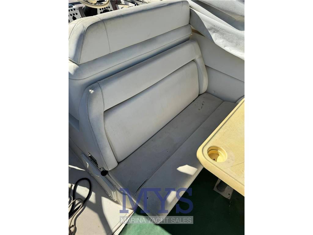 Regal marine Commodore 2665