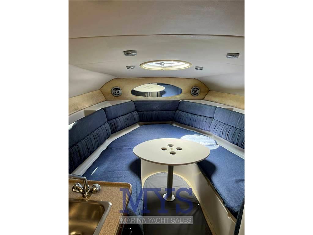 Regal marine Commodore 2665