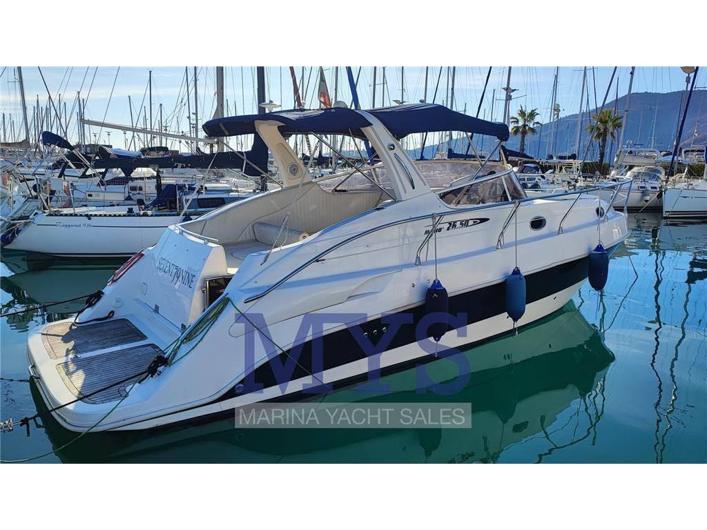 Manò marine 26.50 cabin cruiser