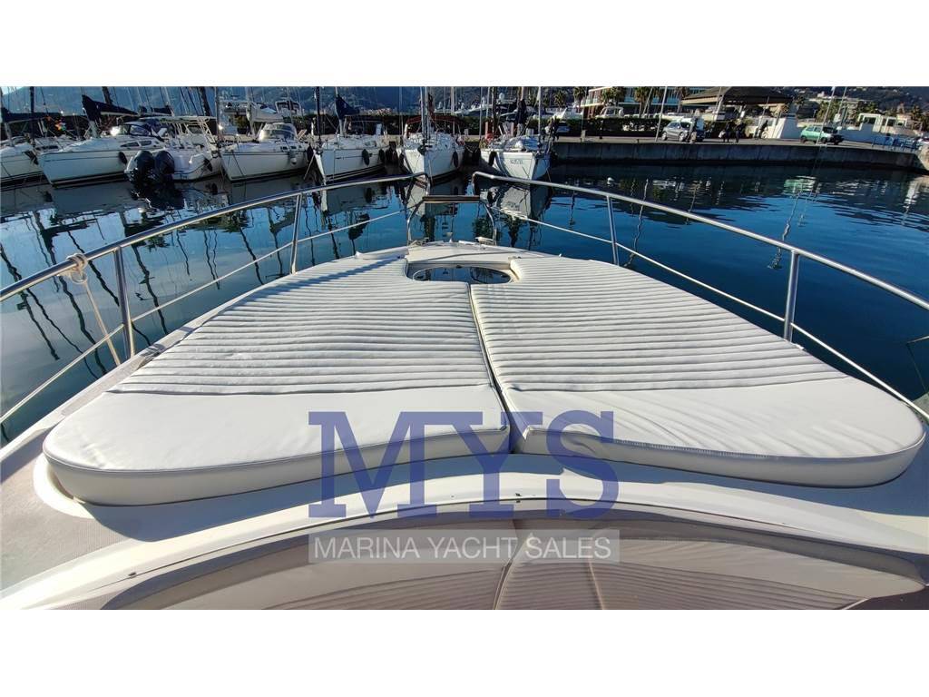Manò marine 26.50 cabin cruiser