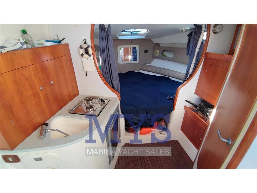 Manò marine 26.50 cabin cruiser