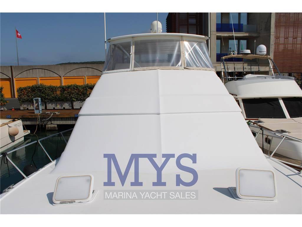 Hatteras 54 convertible