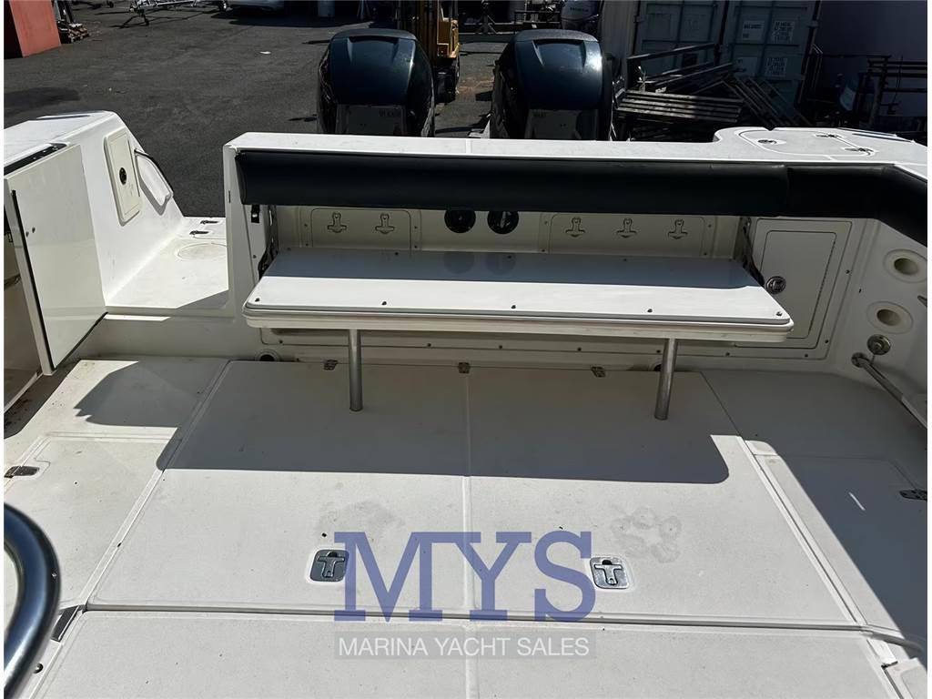 Boston whaler 305 conquest