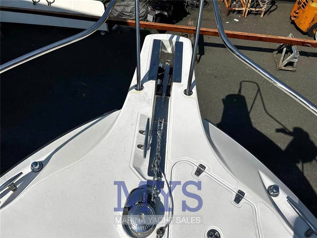 Boston whaler 305 conquest