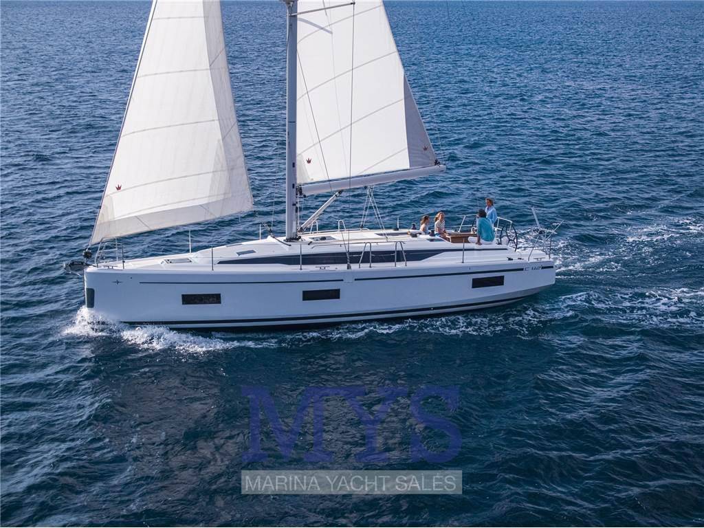 Bavaria C42