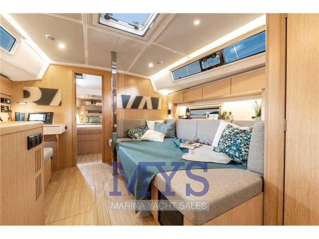 Bavaria C42