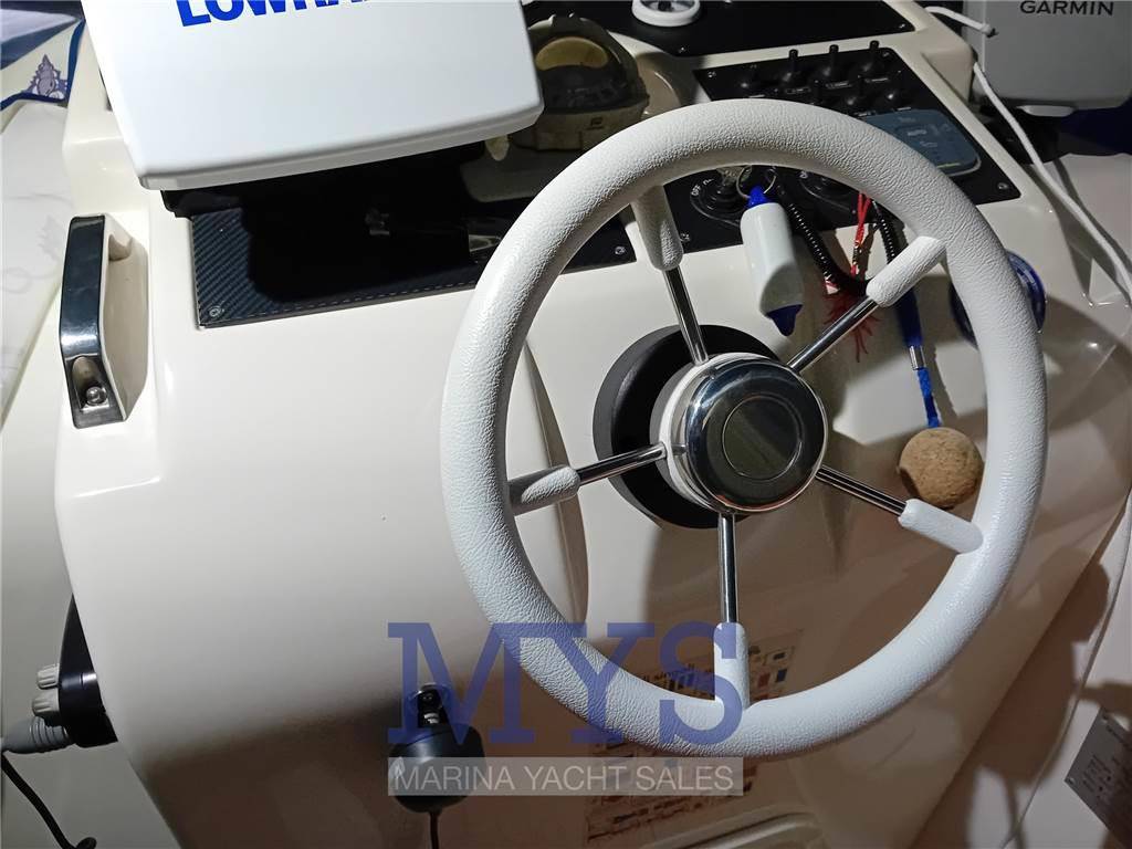 Manò marine 24,50 cabin