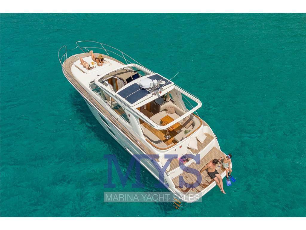 Marex 360 cabriolet cruiser