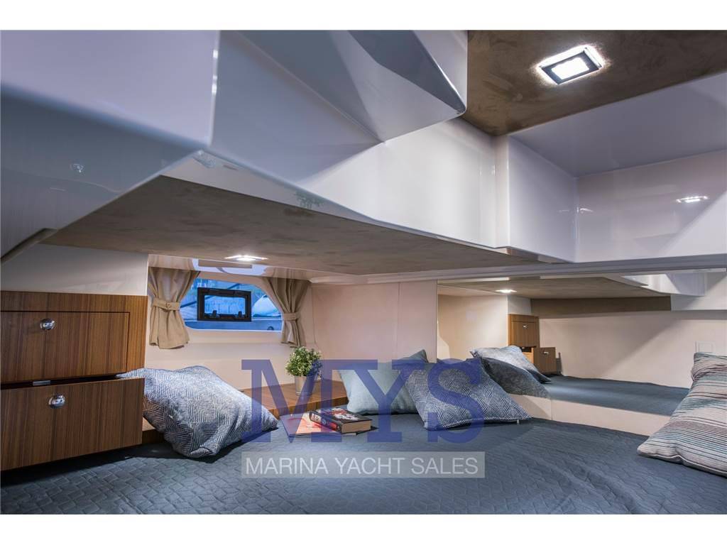 Marex 360 cabriolet cruiser