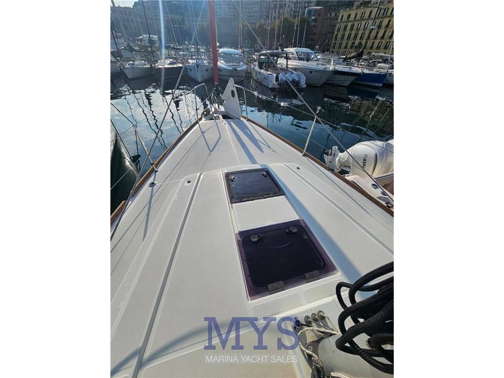 Beneteau Oceanis 38.1