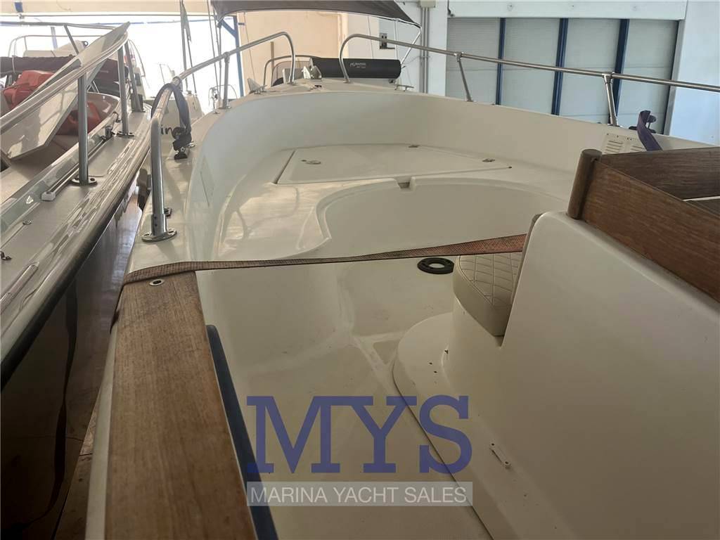 Navalplastica Gozzo 595