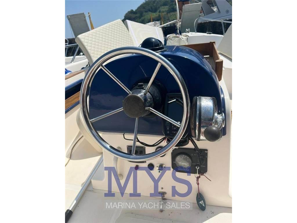 Navalplastica Gozzo 595