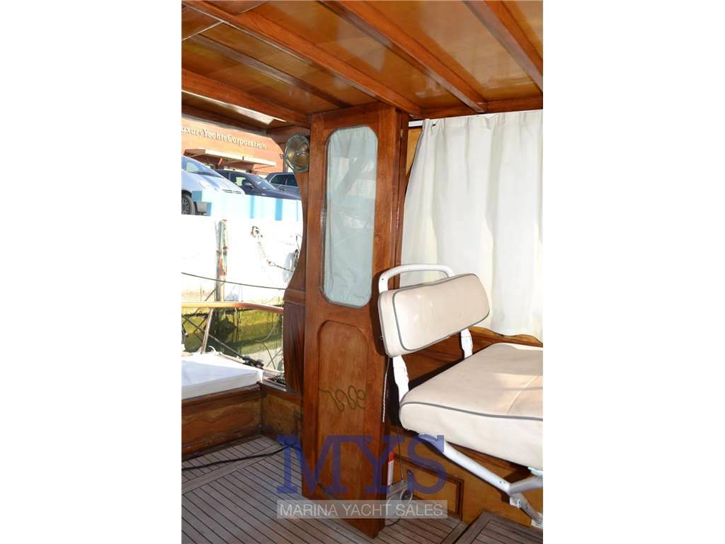 C.n. italiano porta a mare Yupiter 30